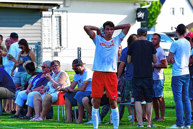 Bild 6: Und hier gibt es die Bilder vom 6:1-Heimsieg des SV Jestetten gegen den FC RW Weilheim