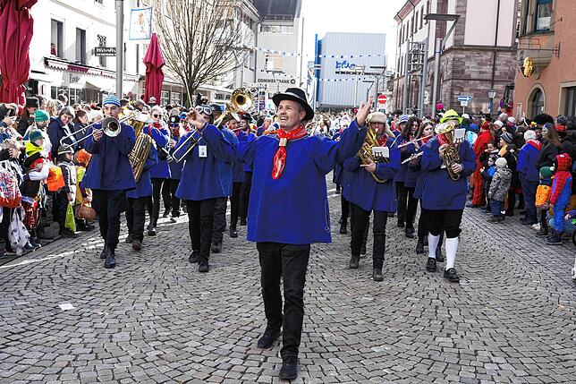 Bild 10: So schön war es am Dienstag beim großen Umzug in Villingen (Teil 1)