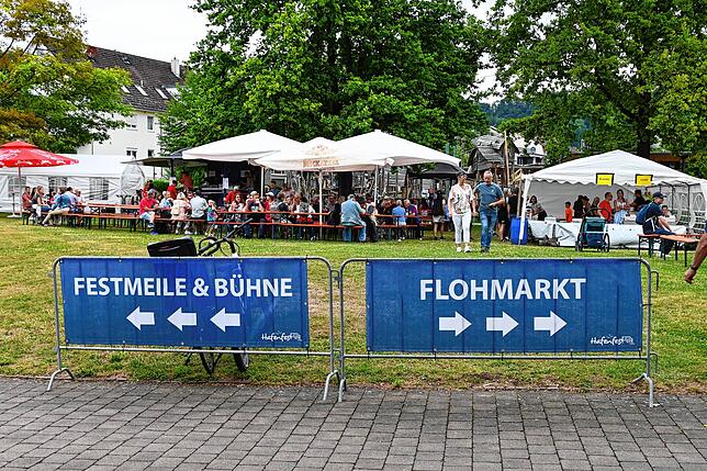 Bild 29: Bilder vom Fassanstich und ein Hafenfest-Rundgang mit dem neuen Bürgermeister Christoph Stolz
