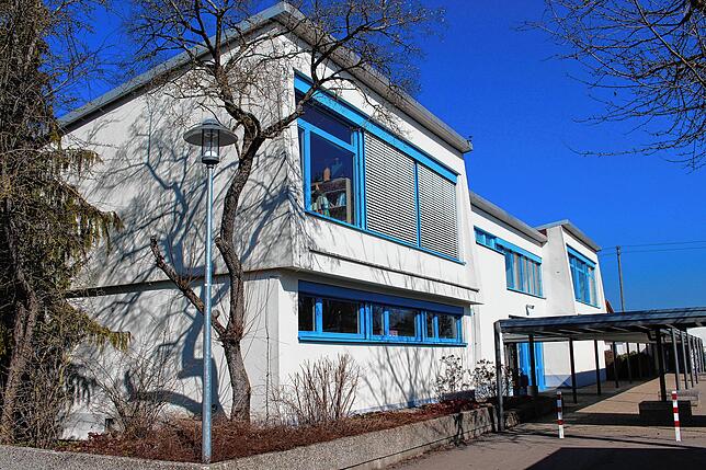 Die Grundschule Pfohren/Aasen musste Anfang März eine Woche schließen. Aufgrund vieler Corona-Infektionen mussten die Schüler Zuhause ...