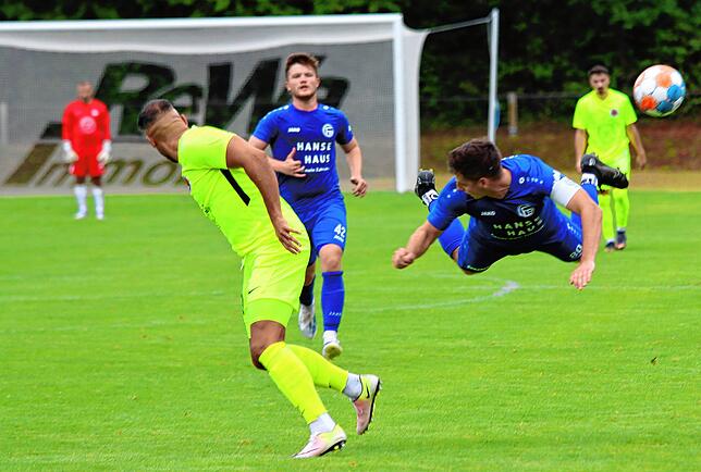 Bild 9: Die besten Bilder der Landesliga-Auftaktpartie Zwischen dem FC Radolfzell und dem TSV Singen