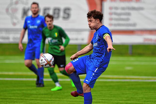 Bild 11: SV Herten unterliegt knapp mit 3:4 beim TuS Efringen-Kirchen &ndash; und wir haben Bilder!