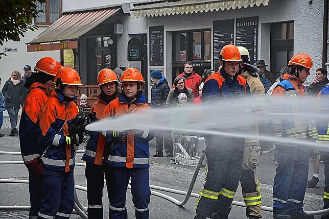 Bild 11: Jahreshauptübung der Freiwilligen Feuerwehr