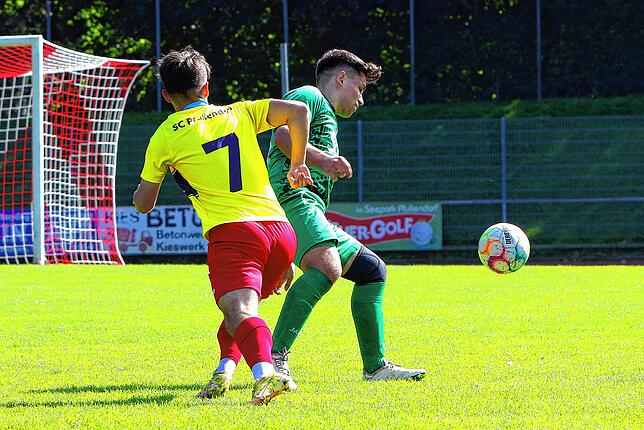 Bild 2: Die besten Bilder vom Stadtderby zwischen SC Pfullendorf II und TSV Aach-Linz