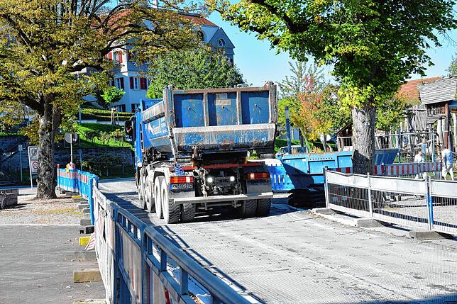 Bild 7: Der Hafen bei Bodman wird ausgebaggert: Hier gibt es die Bilder