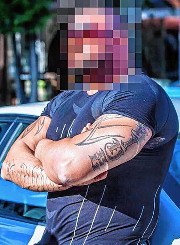 Armin „Boki“ C. machte Karriere als Schwerkrimineller und wird per internationalem Haftbefehl gesucht.