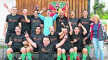 Die Spieler des FC Kappel freuen sich als Kreisliga A 2-Vizemeister auf die Aufstiegsrunde zur Bezirksliga. Bild: Bartler