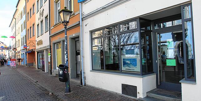 Bild 4: Leere Auslagen, verschlossene Türen, Räumungsschilder: Immer mehr Leerstände prägen das Stadtbild