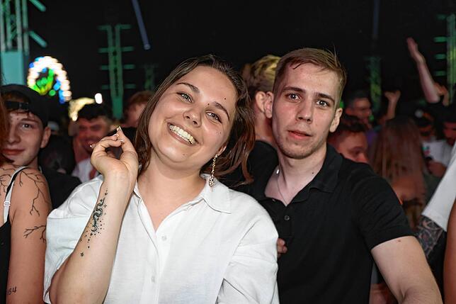 Bild 28: Seenachtfest 2024: Nach dem Feuerwerk wird weitergefeiert! Alle Fotos von der Partynacht
