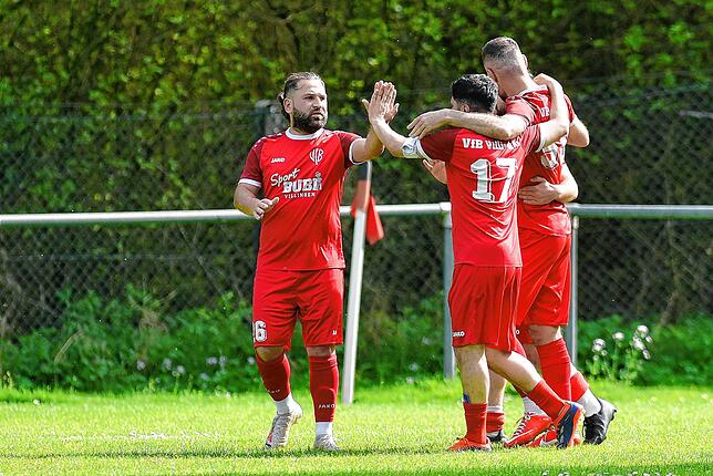 Bild 5: Elf Tore! Unsere Bildergalerie vom 6:5-Erfolg des VfB Villingen gegen den FC Löffingen