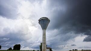 Am Donnerstag sind Gewitter mit Starkregen möglich. (Archivbild)