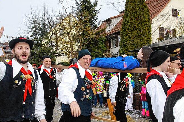 Bild 29: Narrenverein Heuliecher: Die besten Bilder aus dem Jubiläumsumzug
