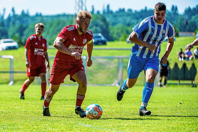 Bild 35: FC Dachsberg siegt 2:0 beim SV Berau und steigt auf &ndash; wir haben Bilder!