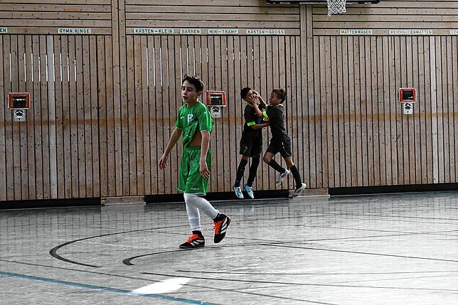 Bild 3: FC 08 Villingen Hallen-Bezirksmeister bei den E-Junioren – wir haben die besten Turnier-Bilder!