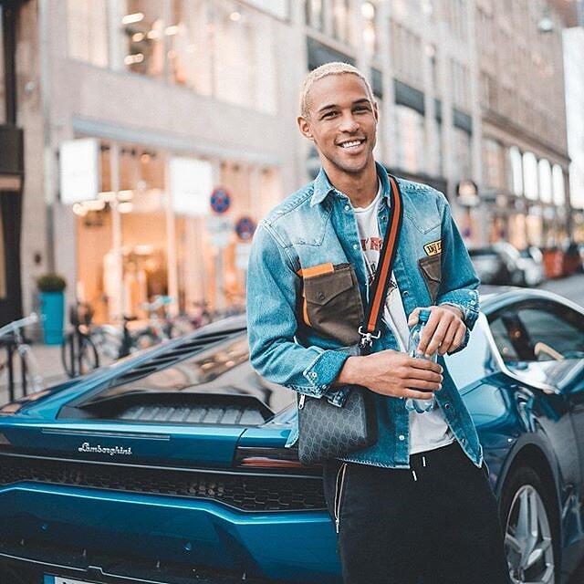 Simon Desue hat sich vor allem mit seinen Comedy-Videos einen Namen gemacht.