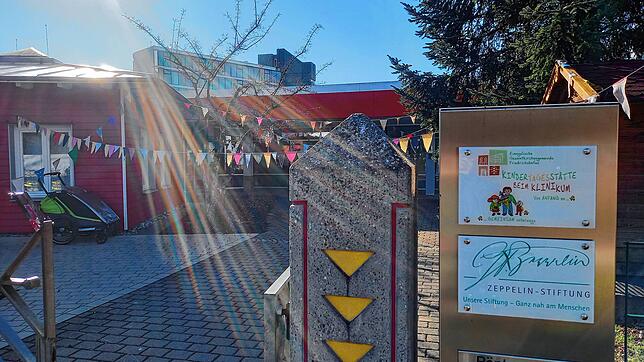 In der Kita beim Klinikum gab es einige Corona-Fälle. Laut neuer Testverordnung müssen nun alle 95 Kinder ab einem Jahr täglich in einem ...