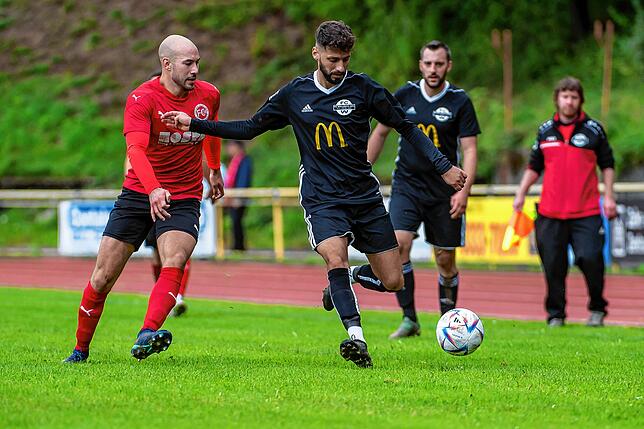 Bild 11: FC 08 Bad Säckingen rettet ein 1:1 im Derby gegen den FC Wallbach &ndash; und wir haben Bilder!