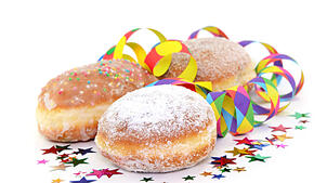 Krapfen, Berliner, Küechle: Unter welchem Namen auch immer sind die in Schmalz gebackenen Teigstücke speziell an Fasnacht sehr beliebt. ...