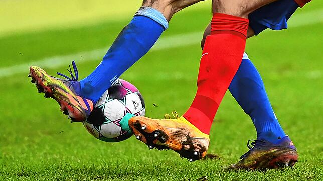 Bild : Elf Spieler müsst ihr sein &ndash; oder nur neun? In den Kreisligen läuft derzeit ein spannendes Projekt
