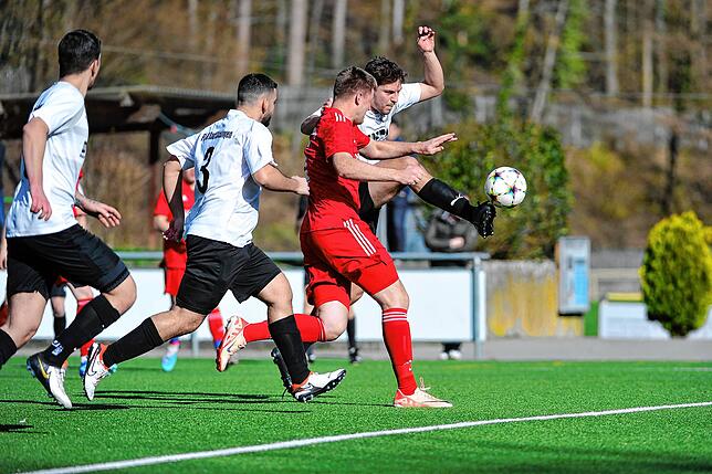 Bild 39: Der FC 08 Bad Säckingen siegt gegen FC Dachsberg mit 3:0 &ndash; und wir haben die Bilder!
