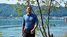 Bürgermeister Christoph Stolz macht es nichts aus, viel zu arbeiten. Denn er sieht seine Arbeit oft nicht als solche an.