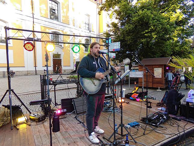 Bild 1: Mit Musik und Aktionen geht der Donauquellsommer nach drei Monaten zu Ende