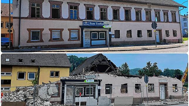 Der Gasthof &bdquo;Kreuz&ldquo; in Wehr-Brennet vor dem Abriss (oben) und nach dem illegalen Abbruch (unten).