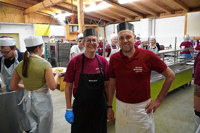 Bild 24: Wiechser Oktoberfest startet – exklusive Bilder!