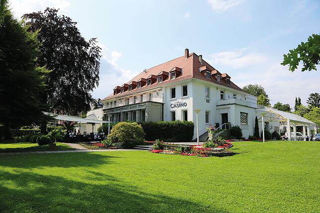 Das Casino Konstanz an der Seestraße. 21,6 Millionen Euro wurden hier 2018 umgesetzt. Der Großteil durch das Automatenspiel, das ...