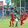 Der FC Bräunlingen (grüne Trikots) und der FC Königsfeld (rote Trikots) gehören zu Top-Kandidaten auf den Bezirksliga-Titel. Zuletzt ...