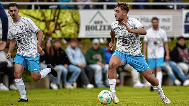 Kantersieg: Vier Tore steuerte Brooklyn Lehmann zum 11:0-Erfolg des SV Buch im Derby gegen den VfB Waldshut bei.
