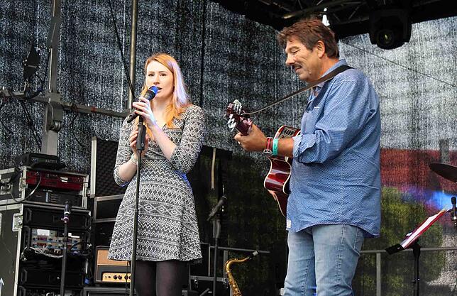 Bild 4: Bilder vom Picknick Konzert beim Blumberger Street Art Festival