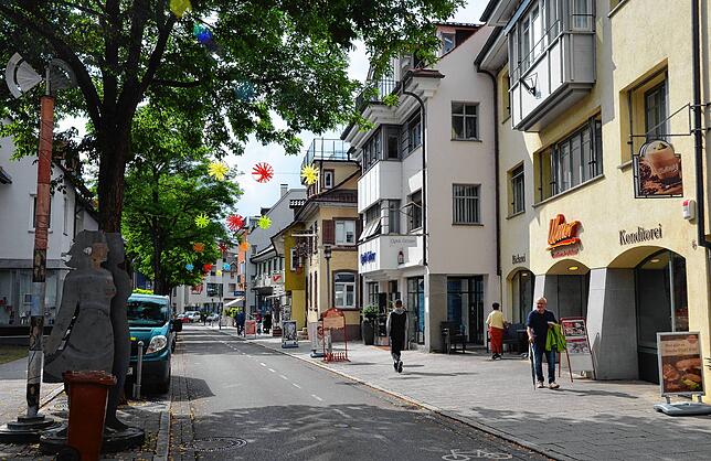 Mehr attraktive Geschäfte, mehr Vielfalt im Angebot, weniger Wettbüros – so lauten die Vorschläge zu Belebung der Innenstadt.