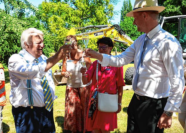 Bild 17: Alle Bilder zur Baumpflanzung 50 Jahre Städtepartnerschaft Radolfzell-Istres