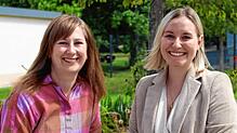 Berufsberaterin Judy Fleischer (links) von der Agentur für Arbeit in Waldshut, hat der momentan arbeitslosen Nele Schmidt aus ...