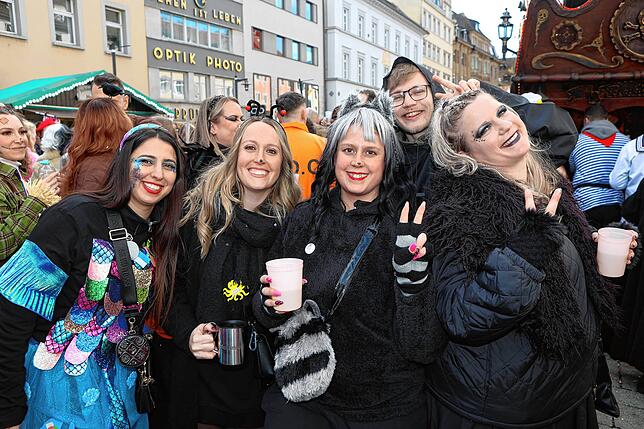 Bild 3: Konstanzer Straßenfasnacht 2025: So unvergesslich war der Schmotzige Dunschtig in Bildern!