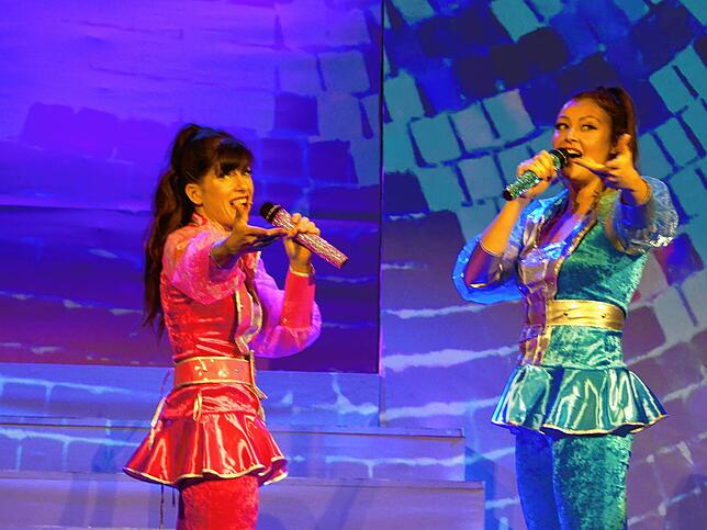 Bild 34: Musical-Karussell feiert Premiere: Das sind die Bilder (II)