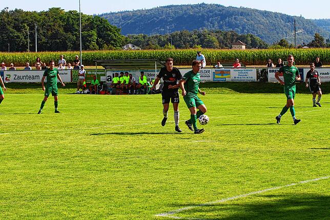 Bild 9: SV Rheintal feiert gegen den SV Stühlingen seinen ersten Saisonsieg &ndash; und wir haben Bilder!