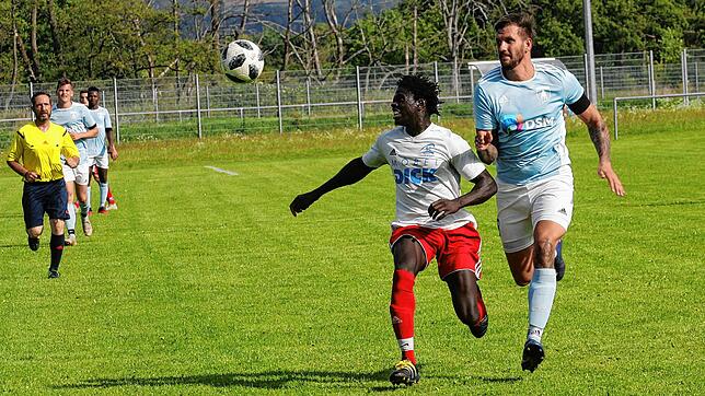 Bild 17: SV Obersäckingen gewinnt gegen den SC Lauchringen mit 2:0 &ndash; und wir haben die Bilder!