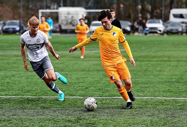 Bild 14: Starke Leistung gegen Hoffenheim! Bildergalerie vom Oberliga-Spiel der B-Jugend des FC Radolfzell