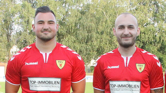 Neu beim SV Herten: Denis Omerovic (links) und Luis Grether haben den FSV Rheinfelden verlassen und spielen künftig beim SV Herten.
