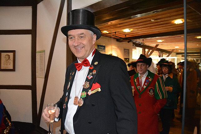 Bild 25: Bilder vom Narrentreffen der Urviecher-Zunft: Narrenmesse und Zunftmeisterempfang