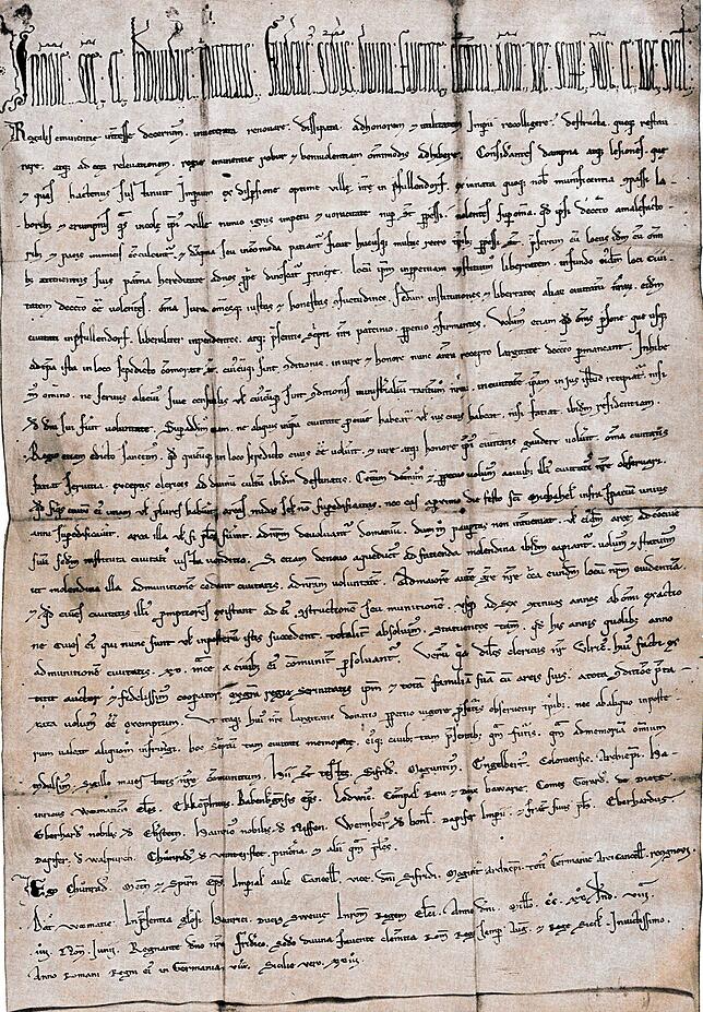 So sieht die Urkunde aus, mit der Pfullendorf die Stadtrechte verliehen wurden. Das Original liegt im Landesarchiv in Karlsruhe.