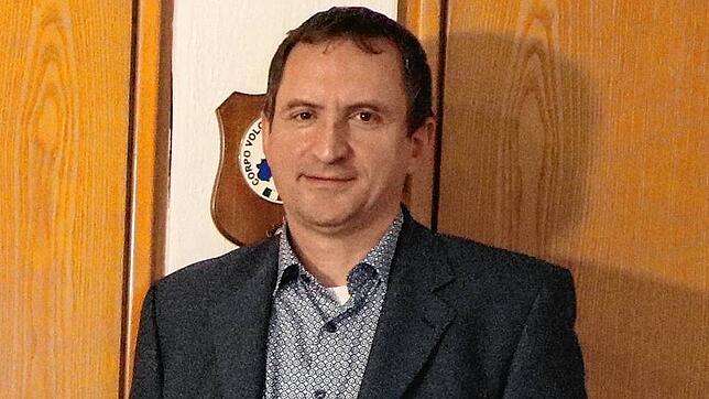 Macht keinen aktiven Wahlkampf: Heiko de Vita, Bürgermeisterkandidat in Gaienhofen. Das Bild ist bei einem Pressetermin im Rathaus ...