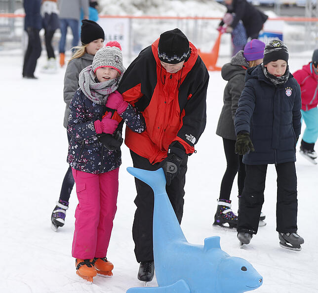 Bild 29: Bilder vom SÜDKURIER-Aktionstag auf der Blumberger Eisbahn