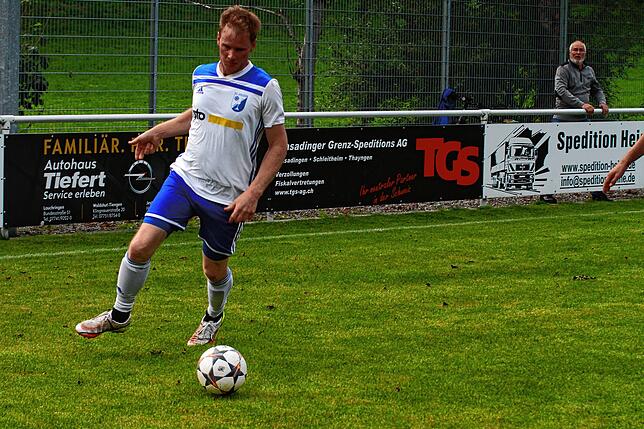 Bild 13: FC Geißlingen gewinnt beim FC Weizen mit 3:2 &ndash; und wir haben Bilder!