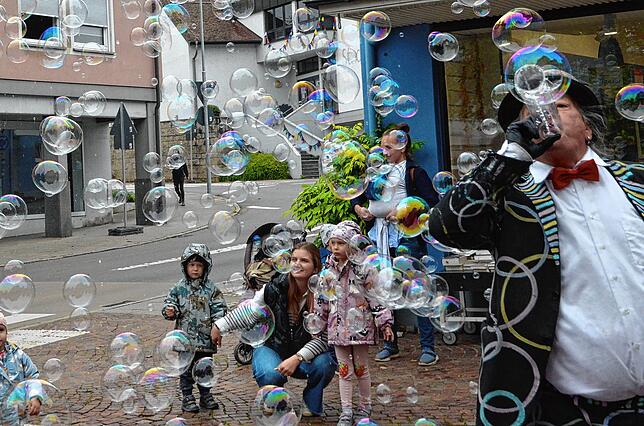 Bild 28: Die schönsten Bilder von der Kindermeile des Kindertheater-Festivals am Samstag – Teil 1