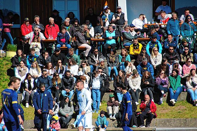 Bild 16: SG Schwarzwald-Union gewinnt Spitzenspiel vor 850 Zuschauern – wir haben die besten Bilder!