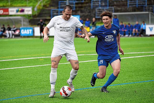 Bild 43: TuS Stetten kantert SG FC Wehr/Brennet mit 7:2 nieder &ndash; und wir haben Bilder!