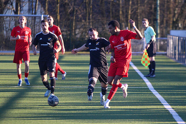 Bild 7: SV 08 Laufenburg besiegt die U23 des Freiburger FC mit 8:2 – und wir haben Fotos!